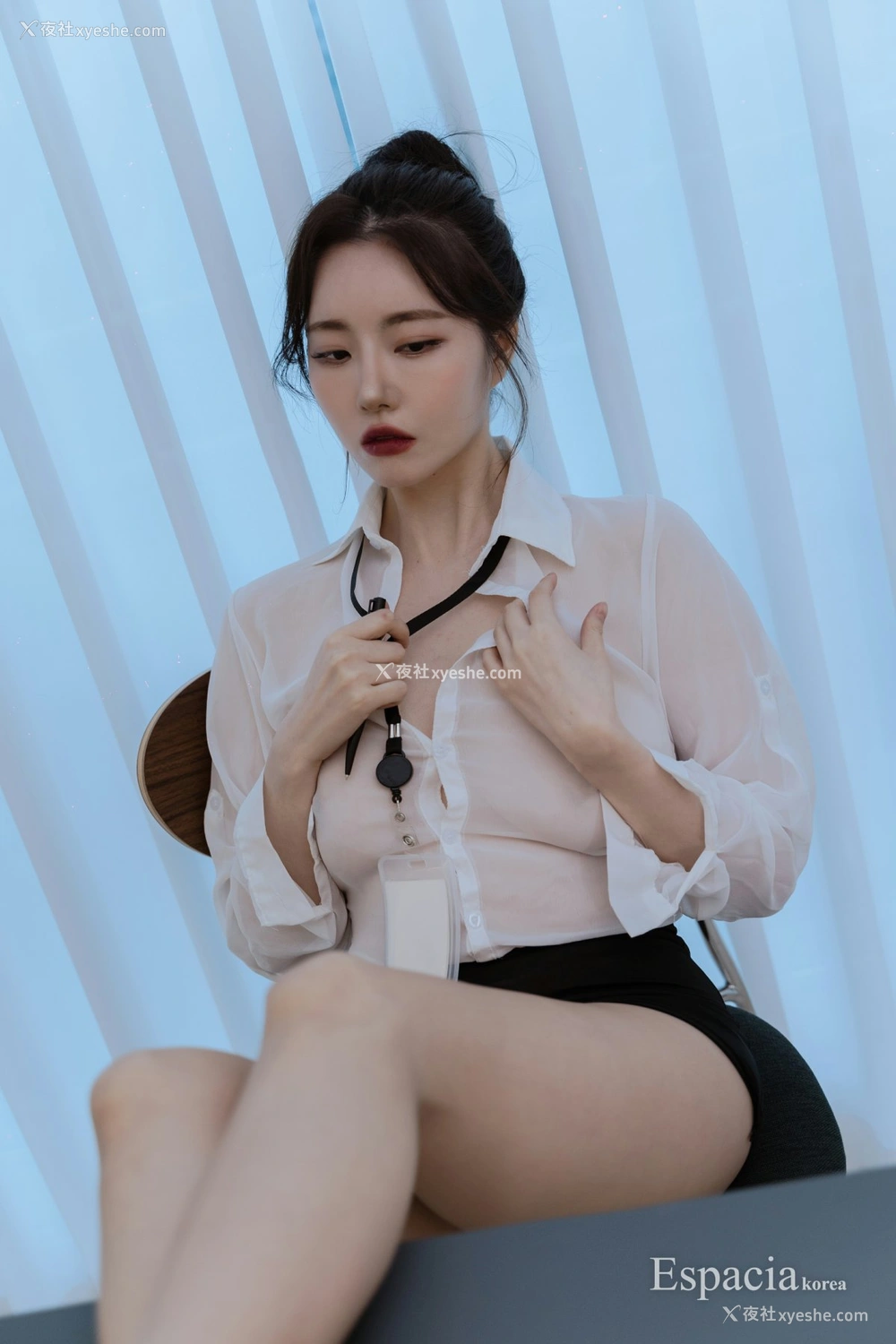 1P - [ESPACIAKOREA]016 EHC-101 – YUA