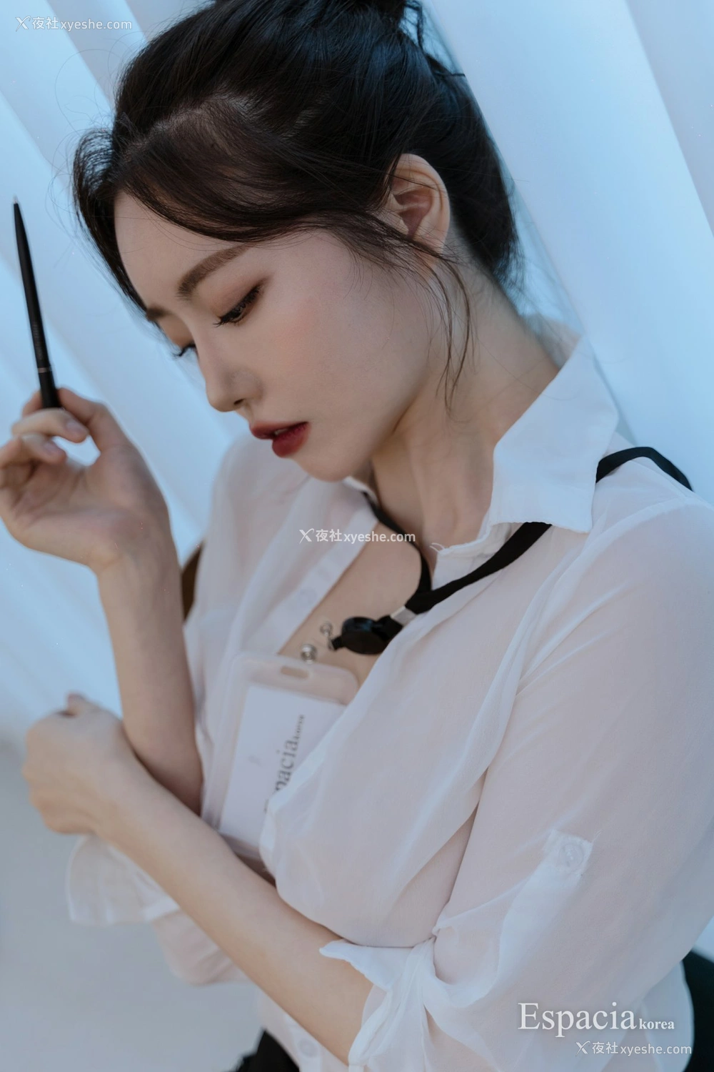 1P - [ESPACIAKOREA]016 EHC-101 – YUA