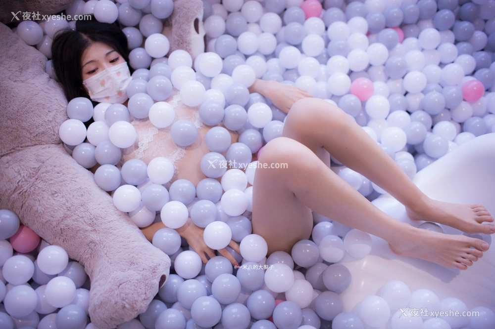 1P - 一米八的大梨子 – 海洋球