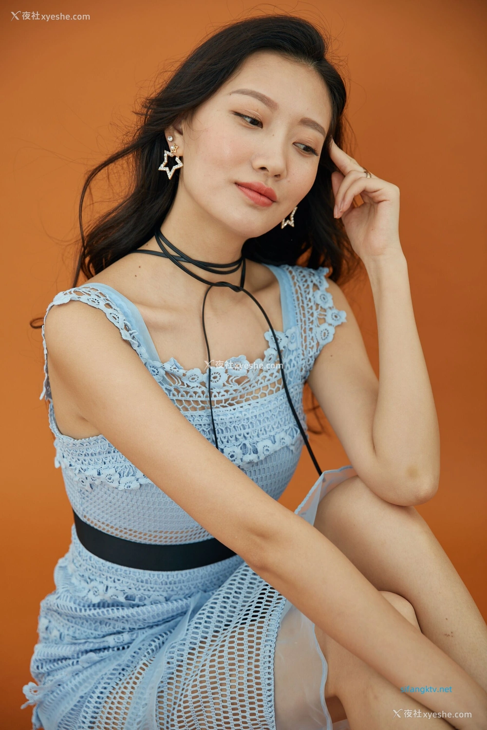 1P - 内地女演员曹成方子性感透点写真