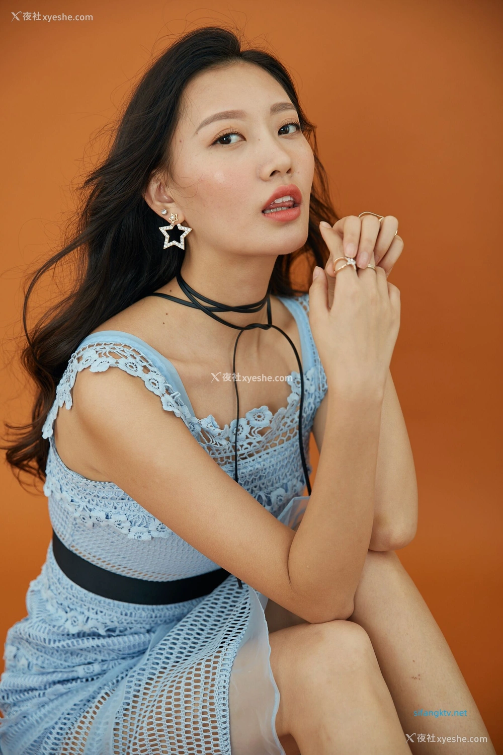 1P - 内地女演员曹成方子性感透点写真