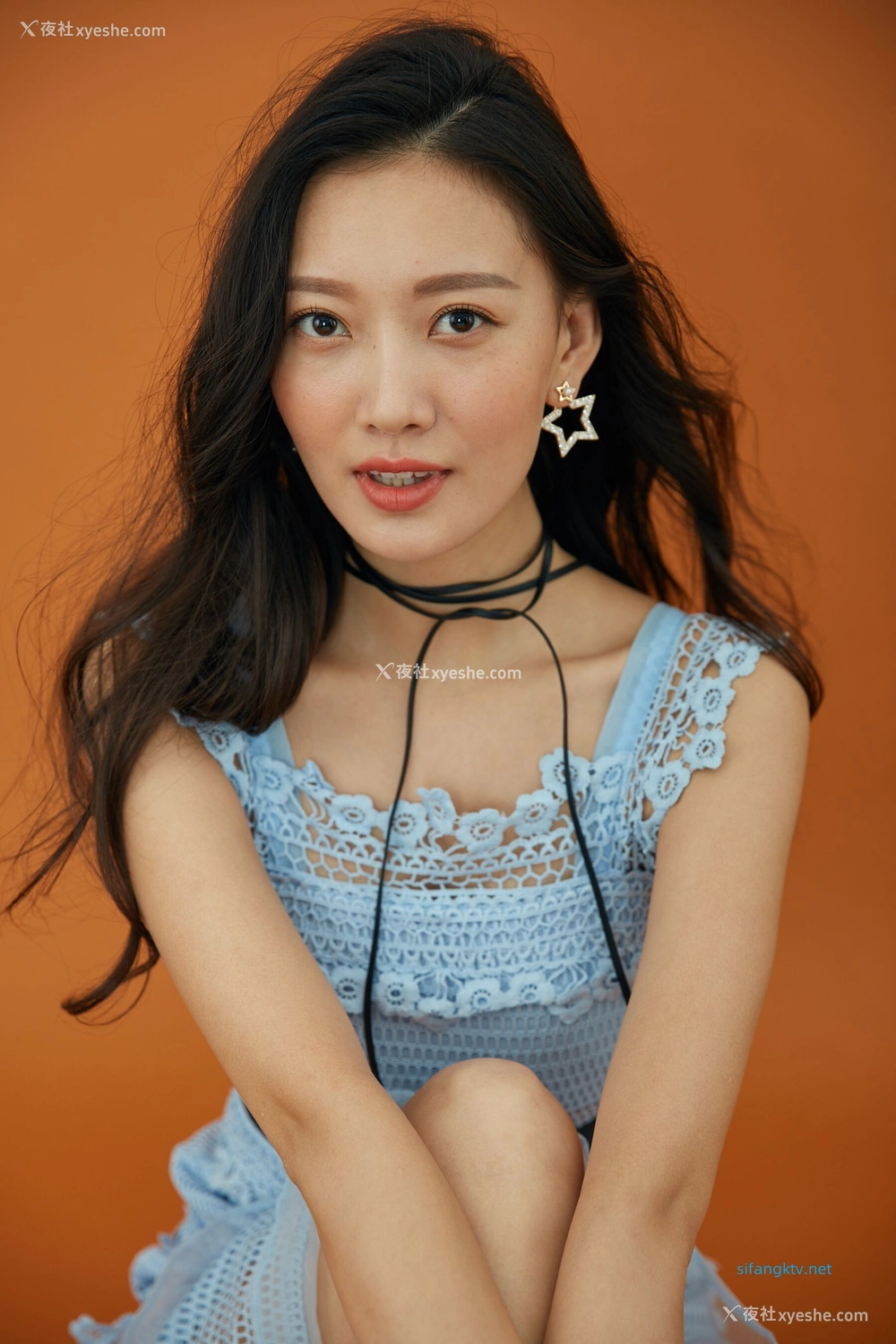 1P - 内地女演员曹成方子性感透点写真