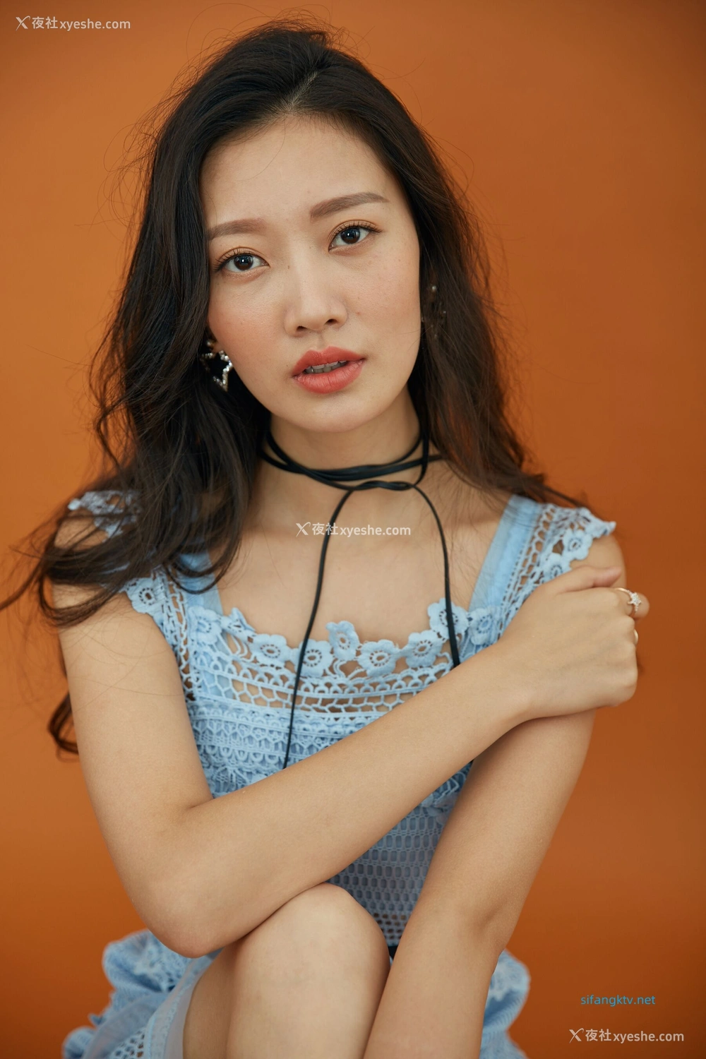 1P - 内地女演员曹成方子性感透点写真
