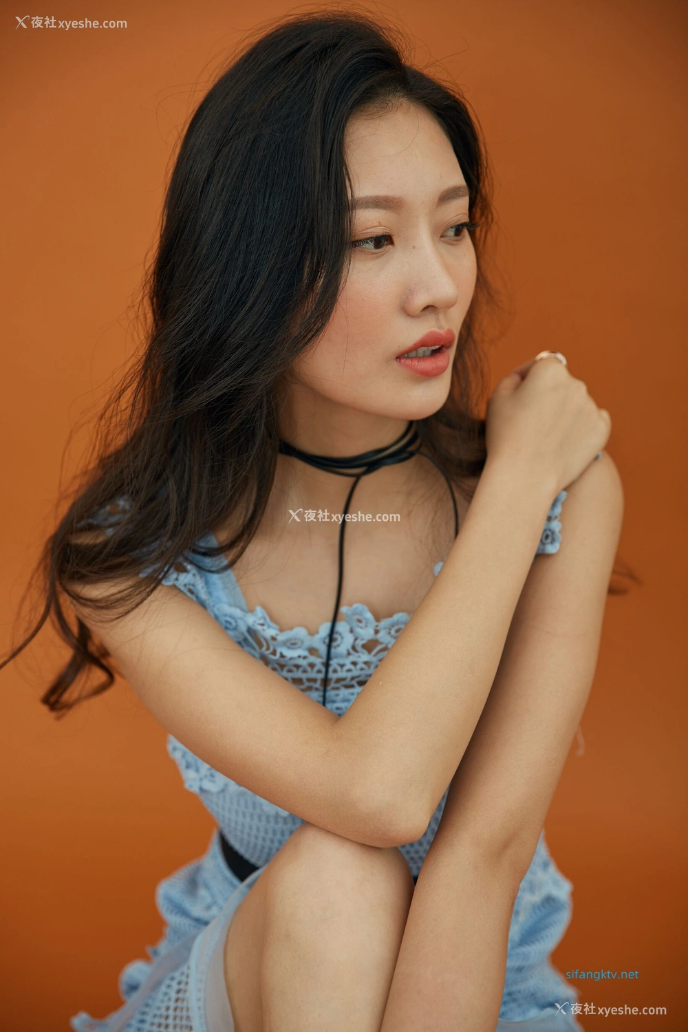 1P - 内地女演员曹成方子性感透点写真
