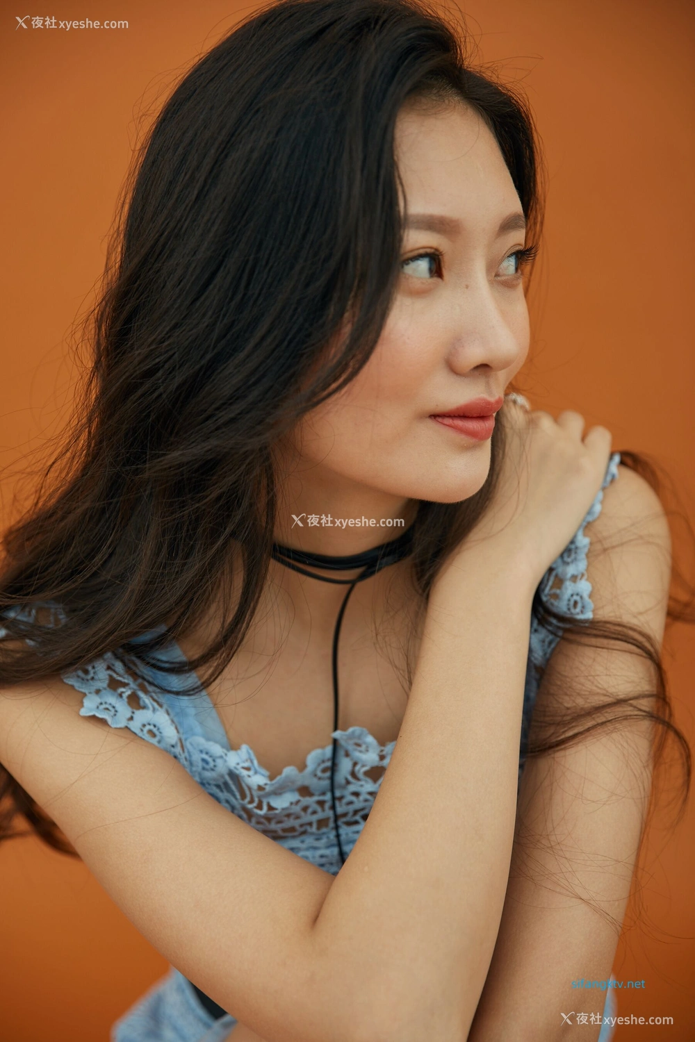 1P - 内地女演员曹成方子性感透点写真