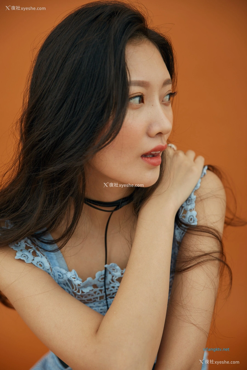 1P - 内地女演员曹成方子性感透点写真