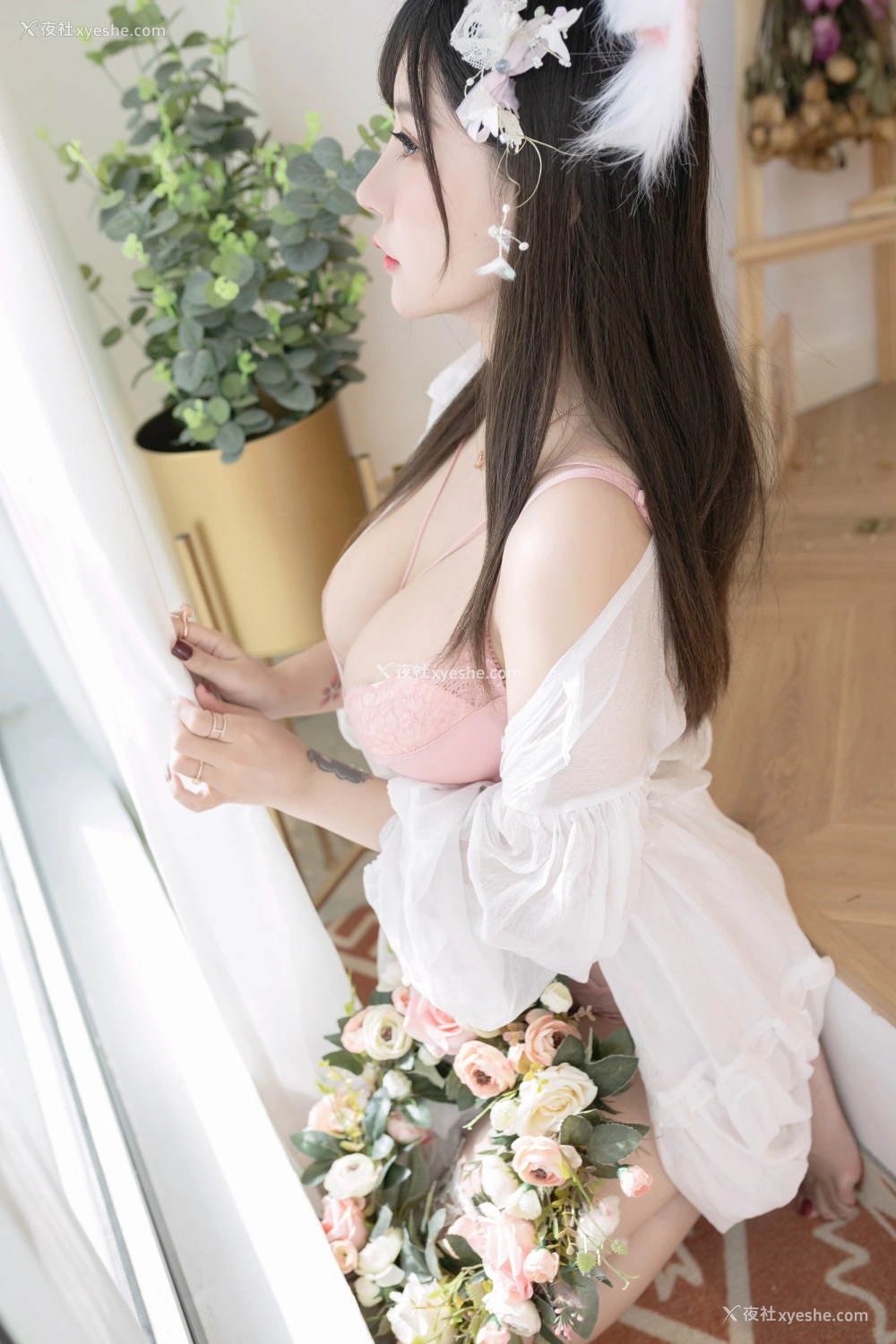1P - 巨乳猫九酱Sakura – 花の贰拾歲