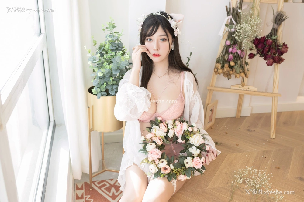 1P - 巨乳猫九酱Sakura – 花の贰拾歲