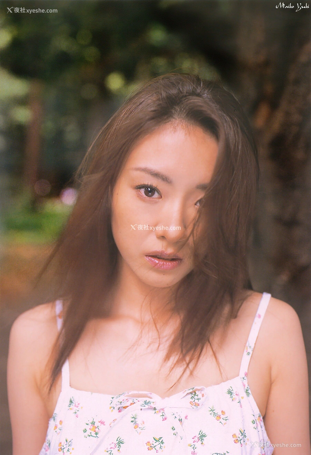 1P - 夕树舞子《紧缚写真集·縄爱》