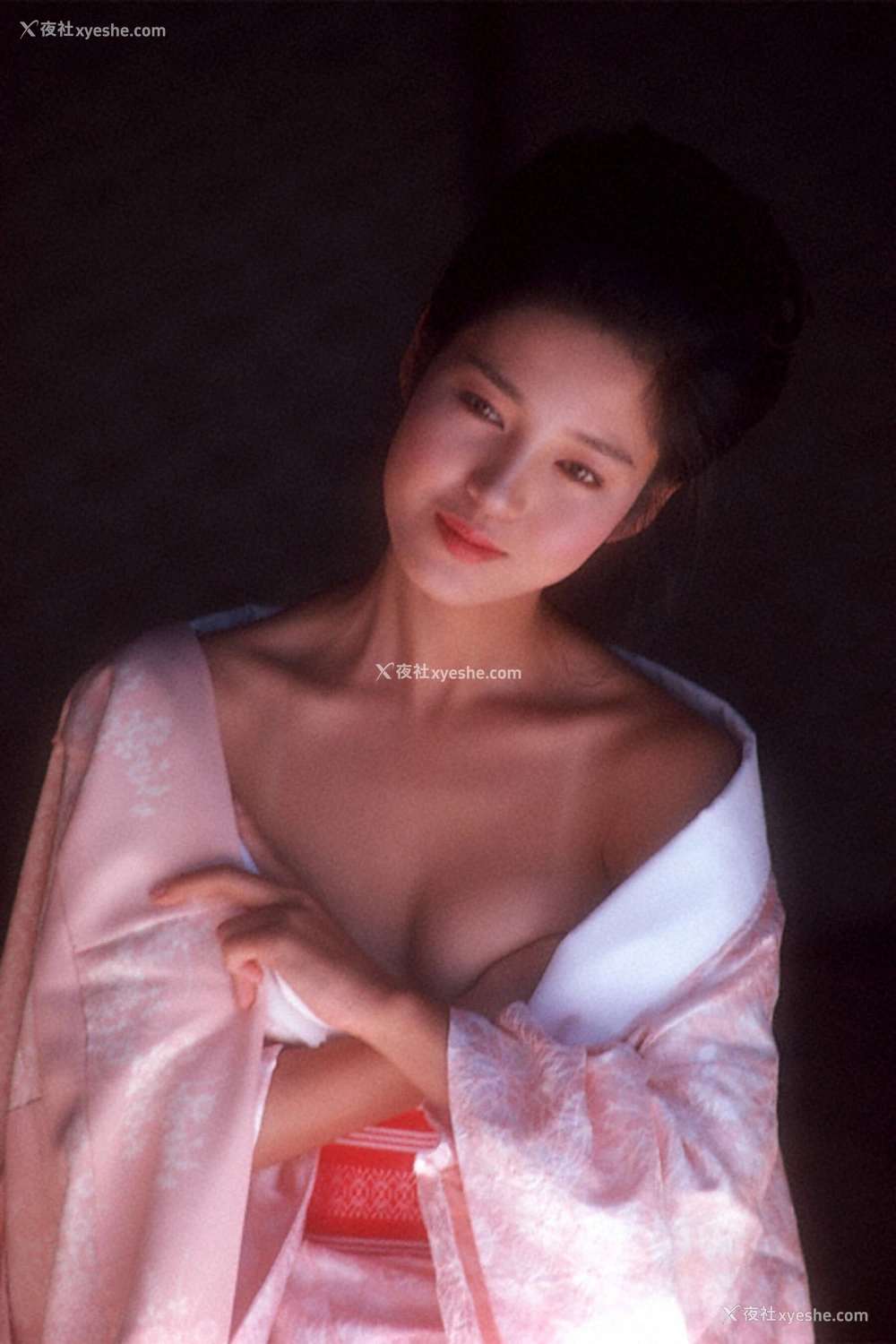 1P - 樋口可南子《赘沢な时间》