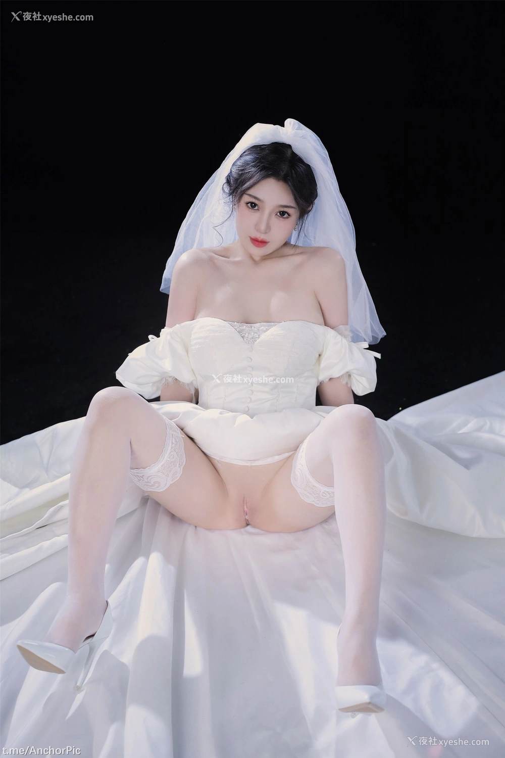 1P - 桃暖酱《婚纱》