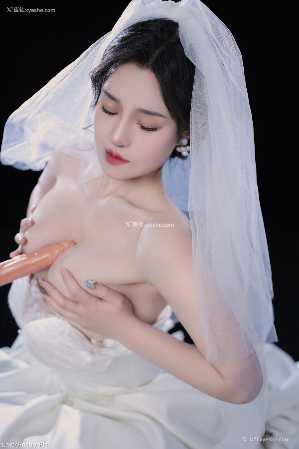 1P - 桃暖酱《婚纱》