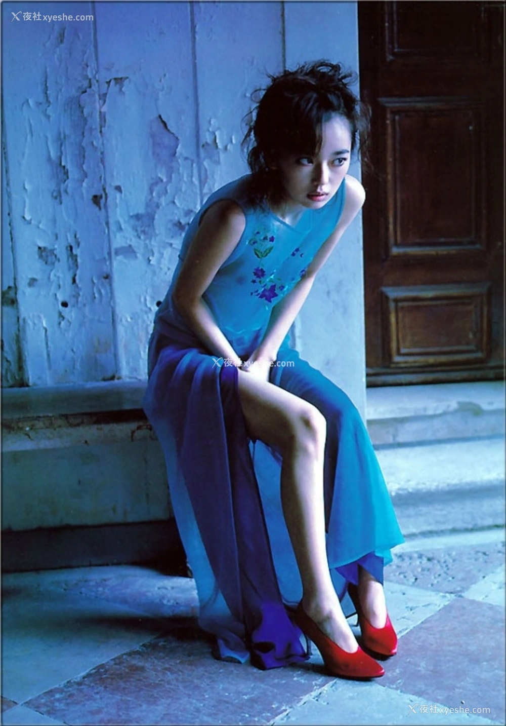 1P - 叶月里绪菜《Classic》