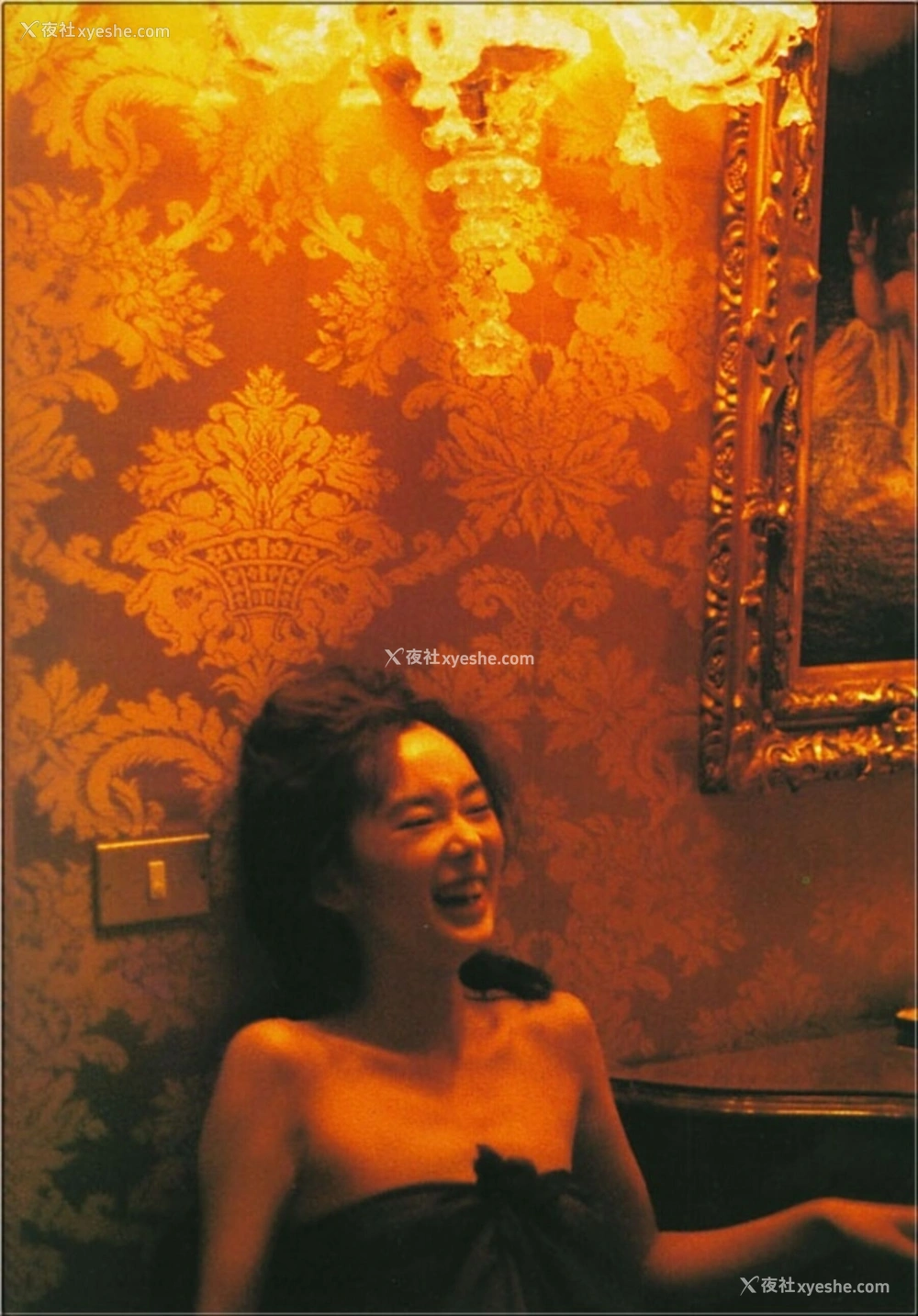 1P - 叶月里绪菜《Classic》