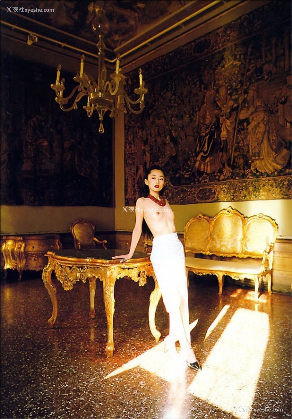 1P - 叶月里绪菜《Classic》