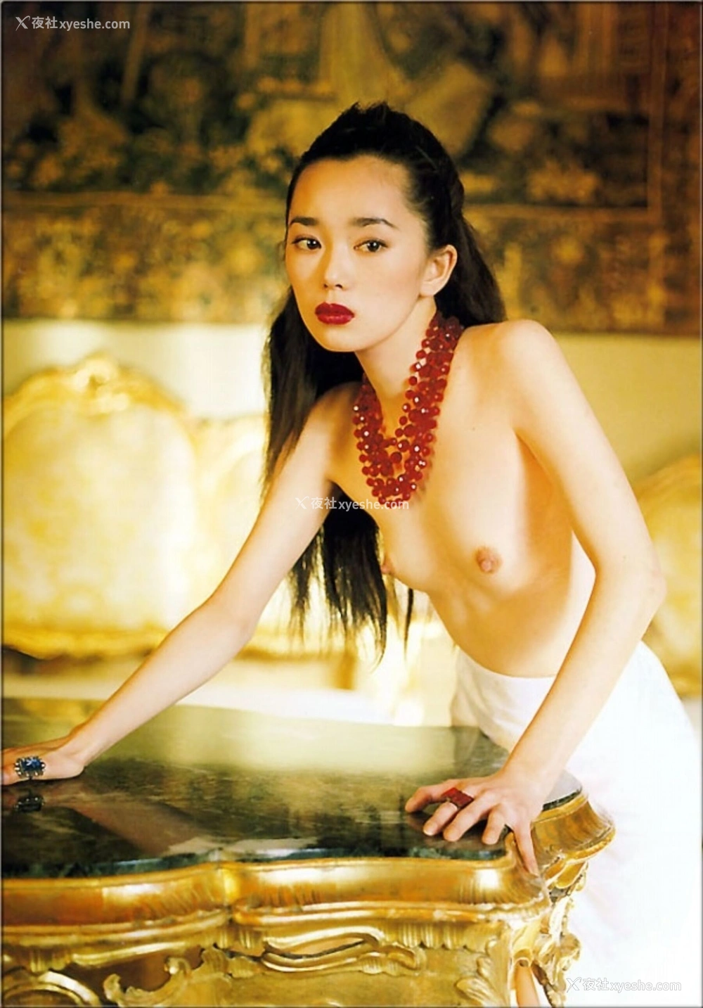 1P - 叶月里绪菜《Classic》