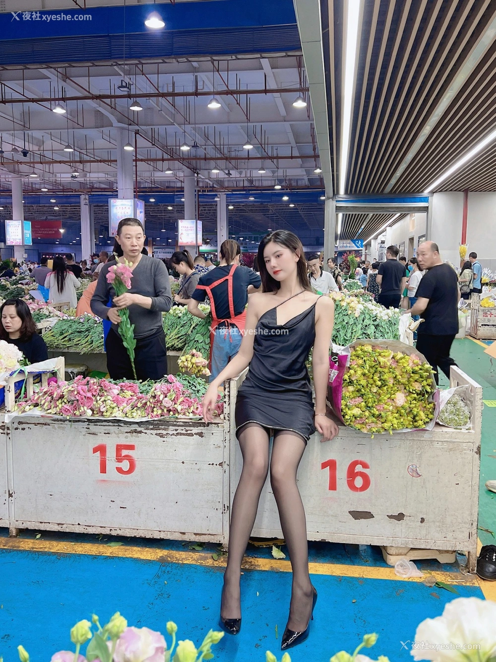 1P - 就是阿朱啊 – 最新微密圈私拍流出图集8