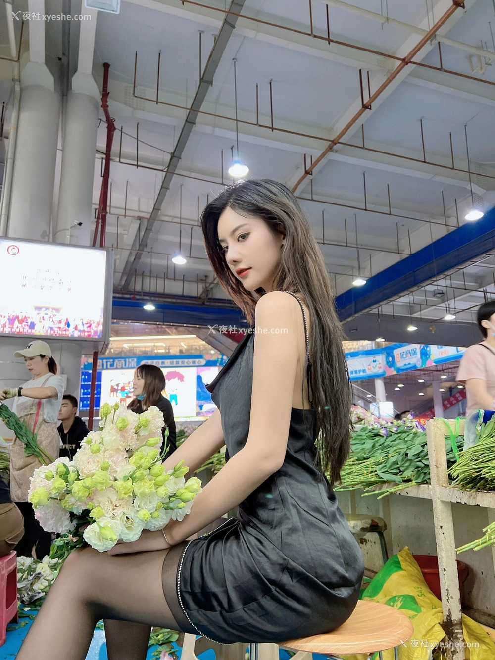 1P - 就是阿朱啊 – 最新微密圈私拍流出图集8