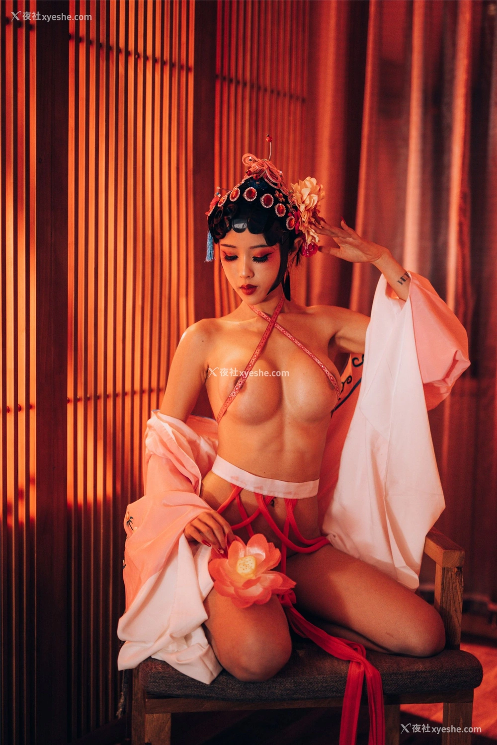 1P - 钛合金TiTi《潘金莲》