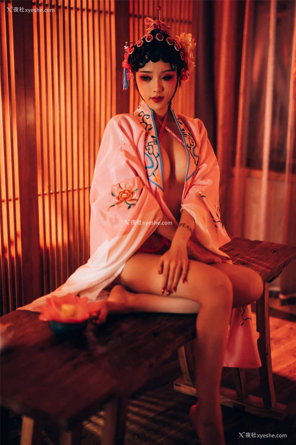 1P - 钛合金TiTi《潘金莲》