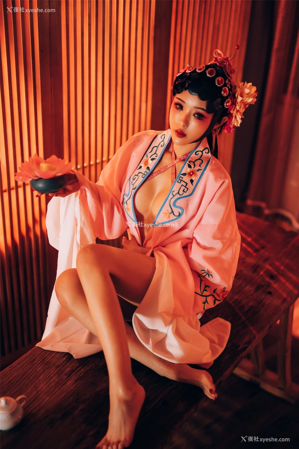 1P - 钛合金TiTi《潘金莲》
