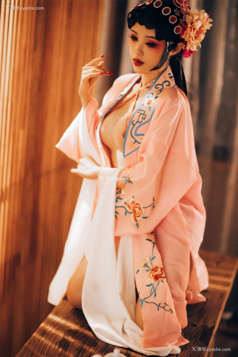 1P - 钛合金TiTi《潘金莲》