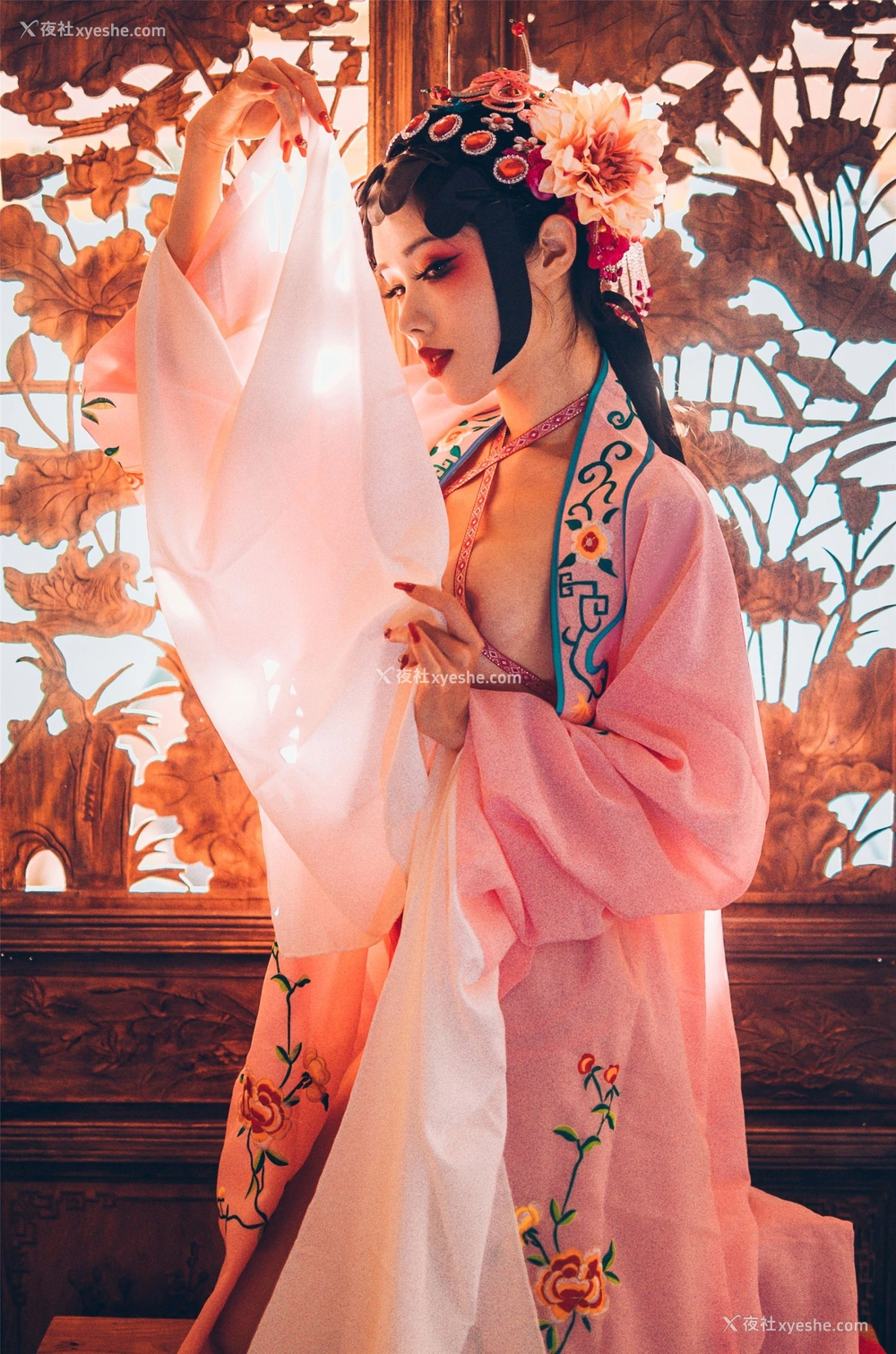 1P - 钛合金TiTi《潘金莲》