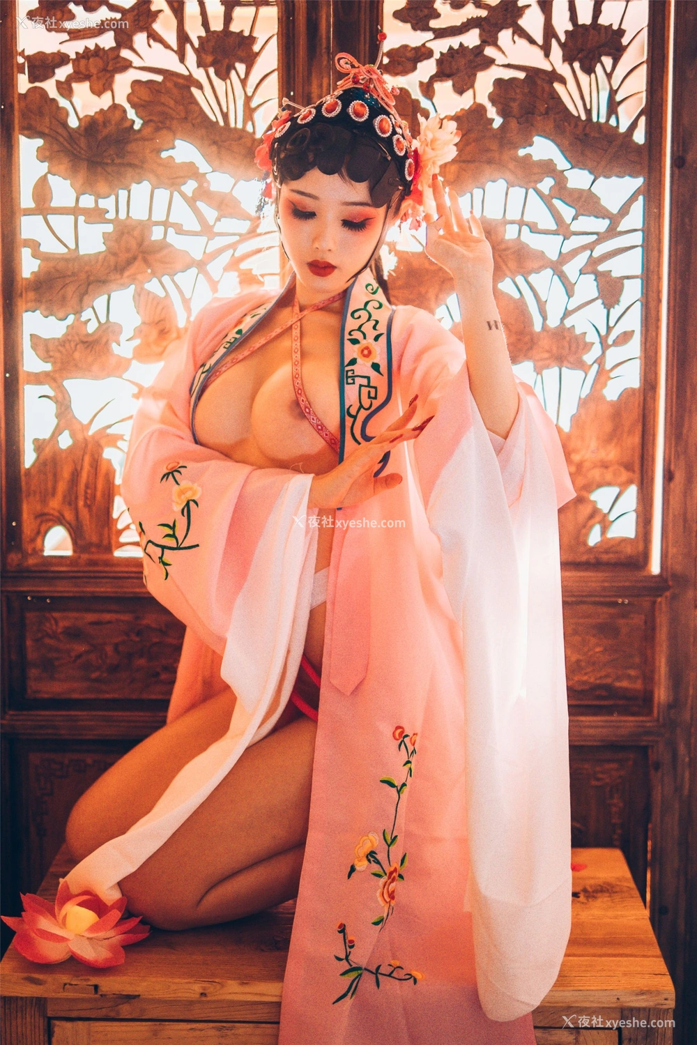 1P - 钛合金TiTi《潘金莲》