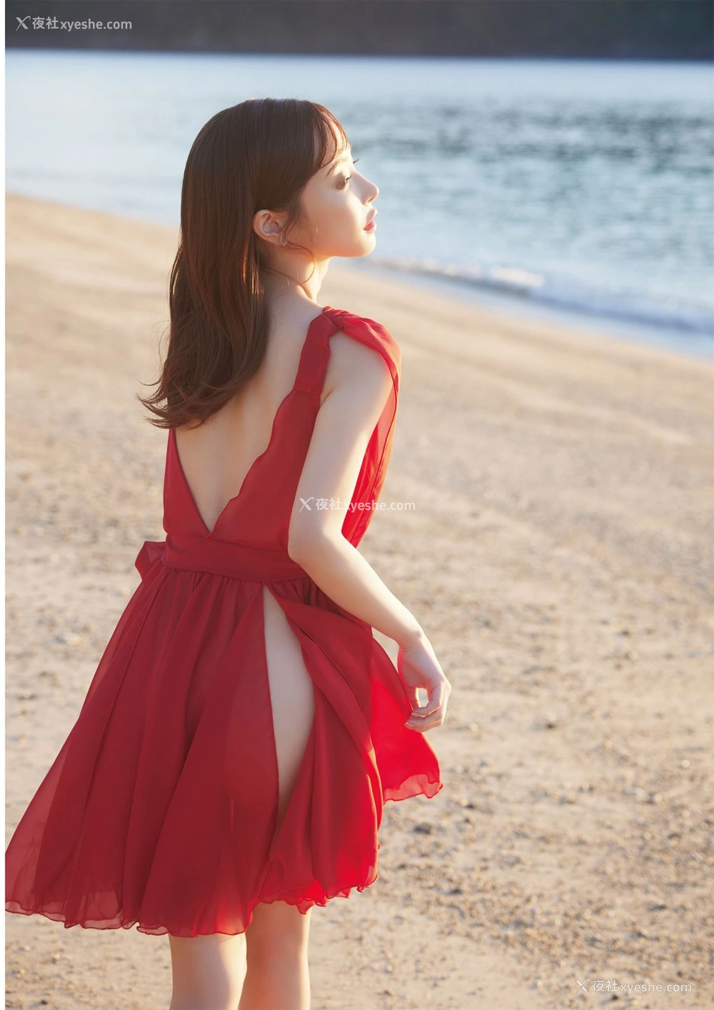 1P - 桃乃木香奈《はちあわせ》
