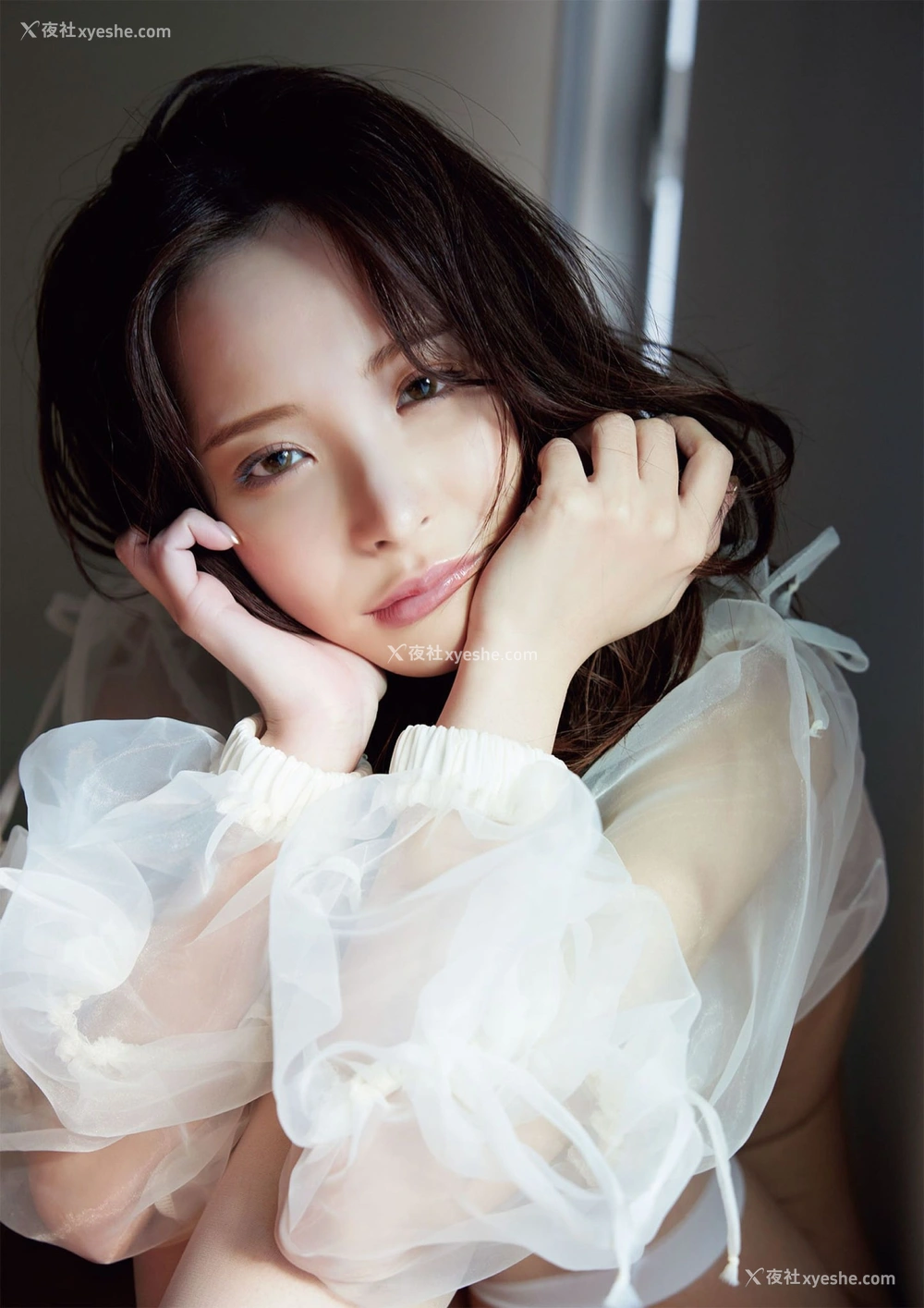 1P - 桃乃木香奈《はちあわせ》