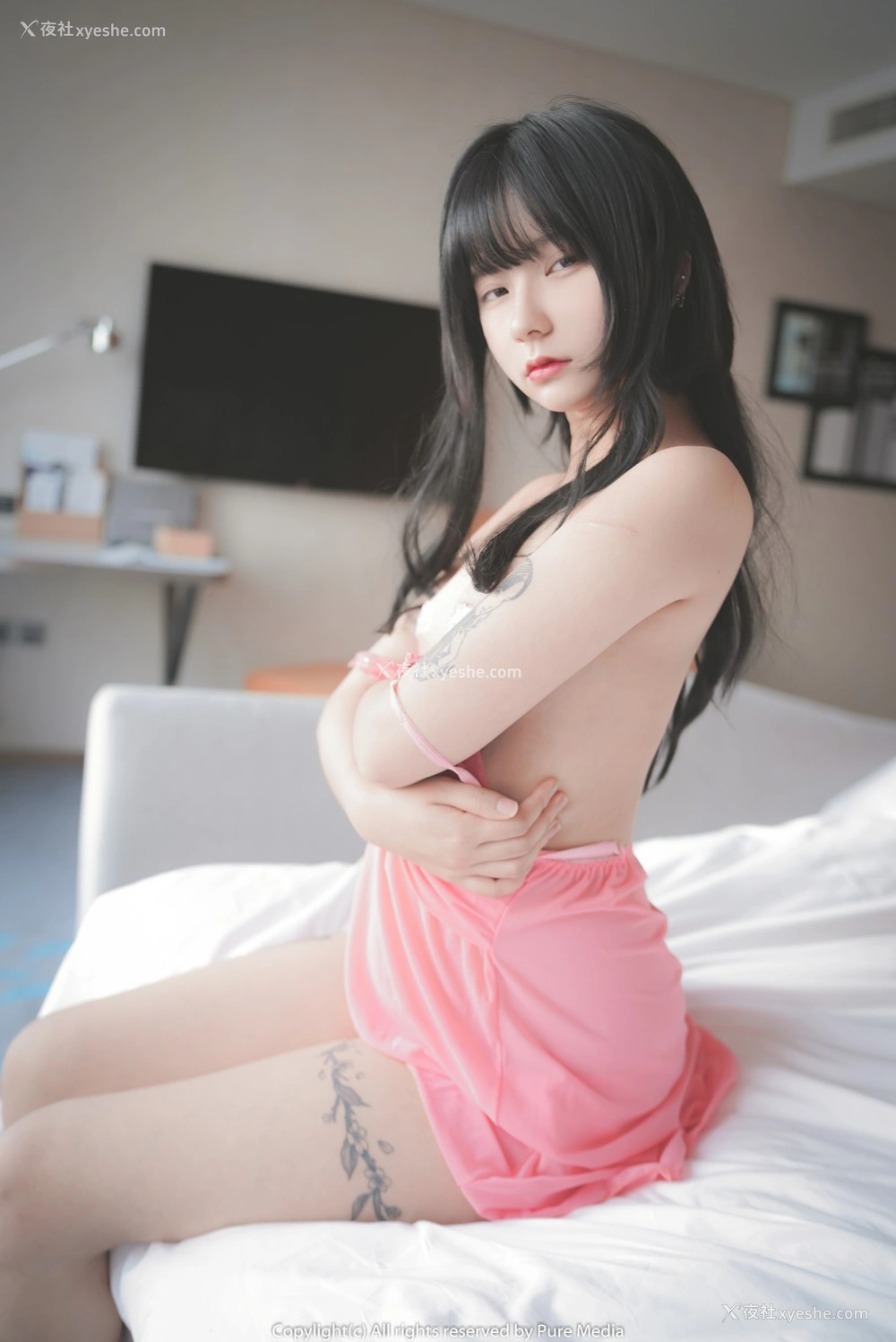 1P - [PURE MEDIA] Vol.056 – Hizzy