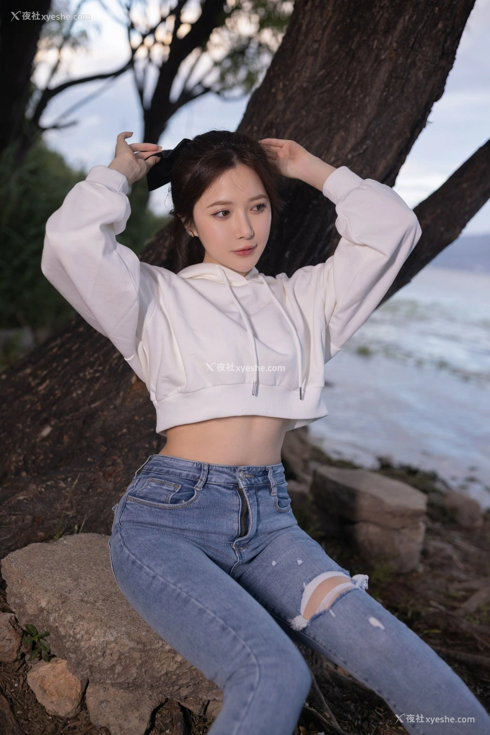 1P - 鱼子酱 牛仔情趣 原版写真
