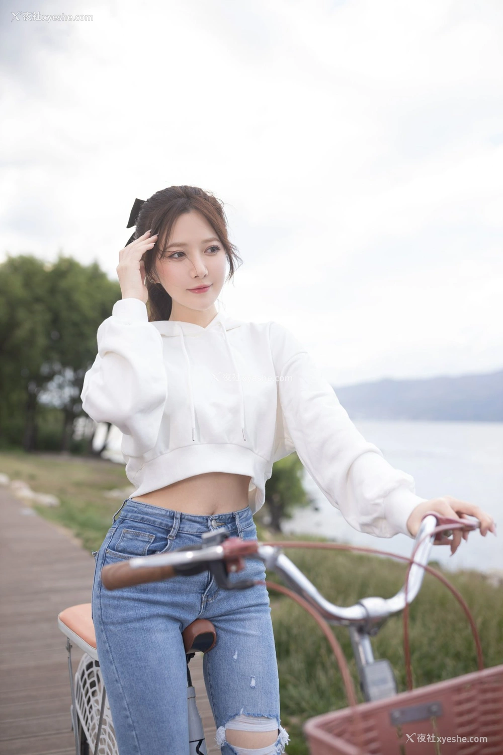 1P - 鱼子酱 牛仔情趣 原版写真