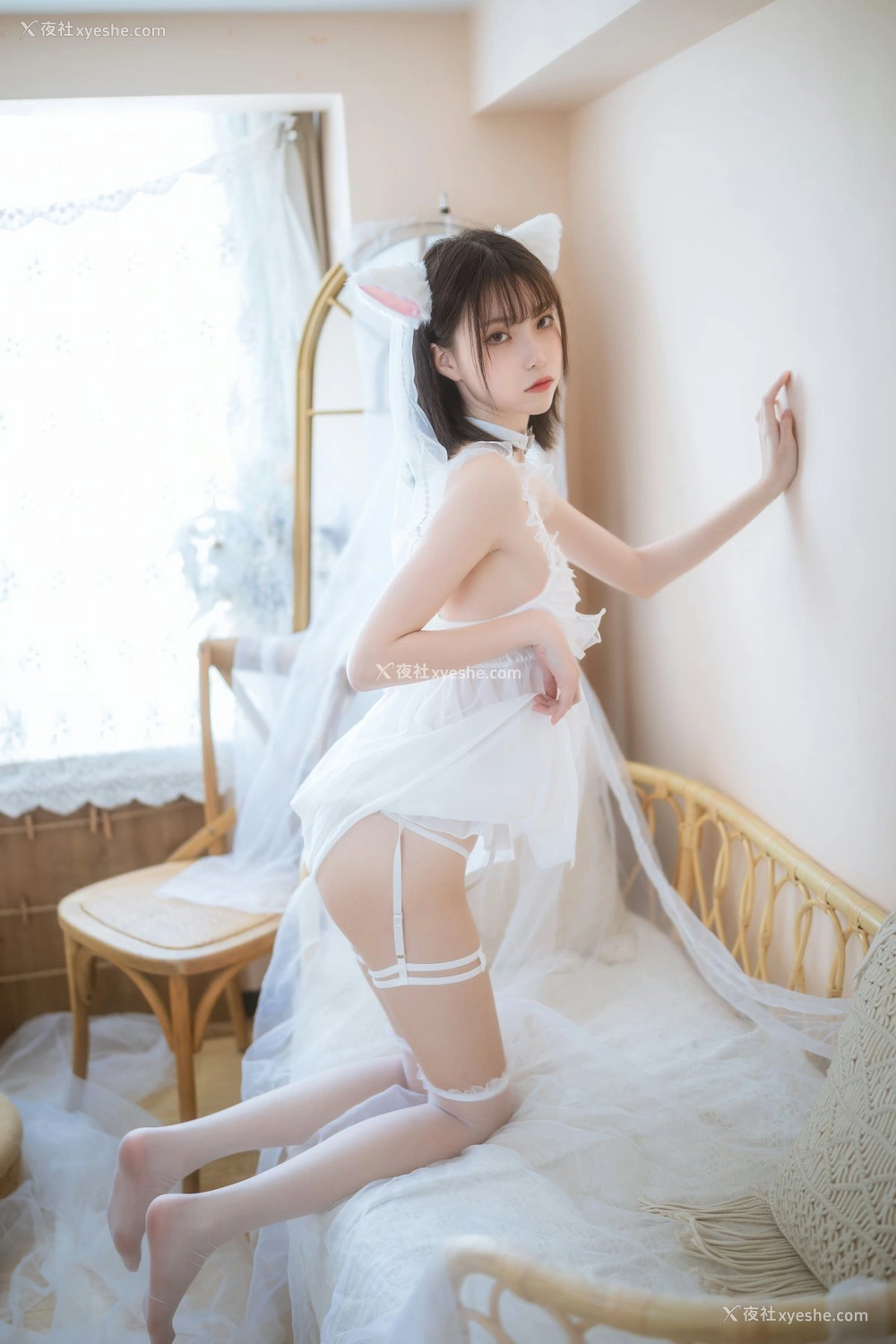 1P - 许岚LAN – 少女白色裙