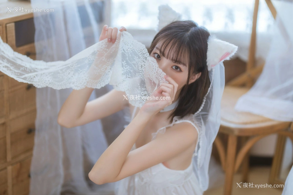1P - 许岚LAN – 少女白色裙