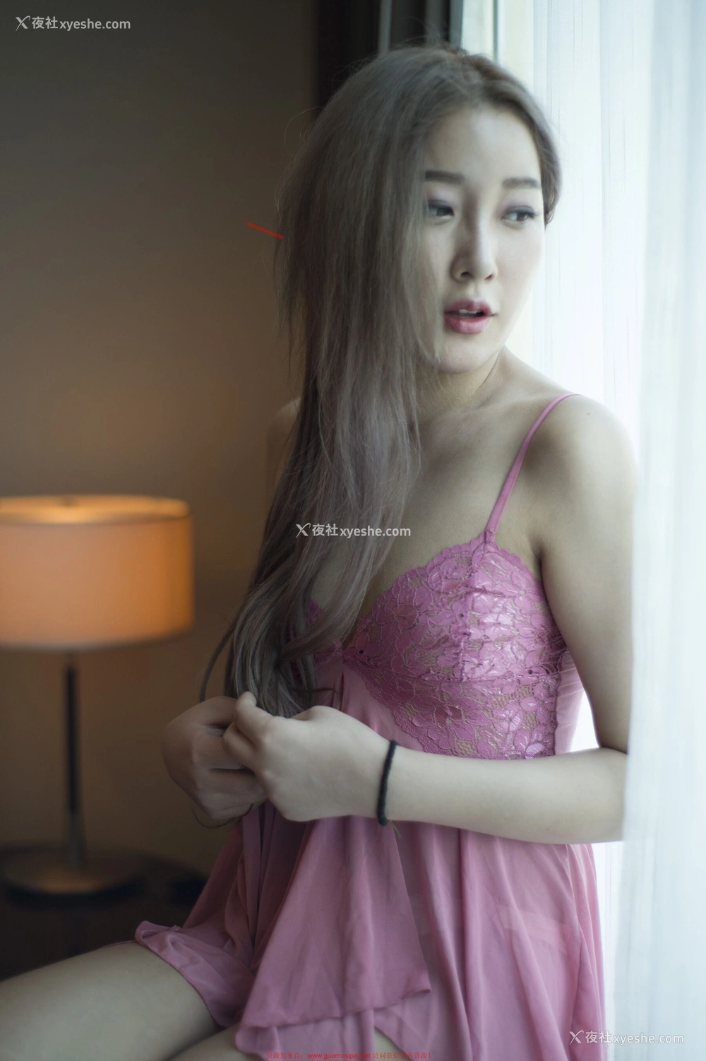 1P - 国模李粉姬人体私拍套图