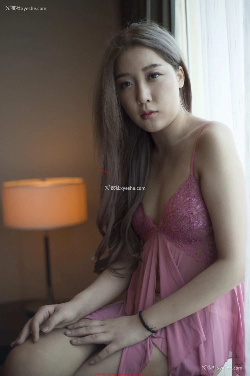 1P - 国模李粉姬人体私拍套图