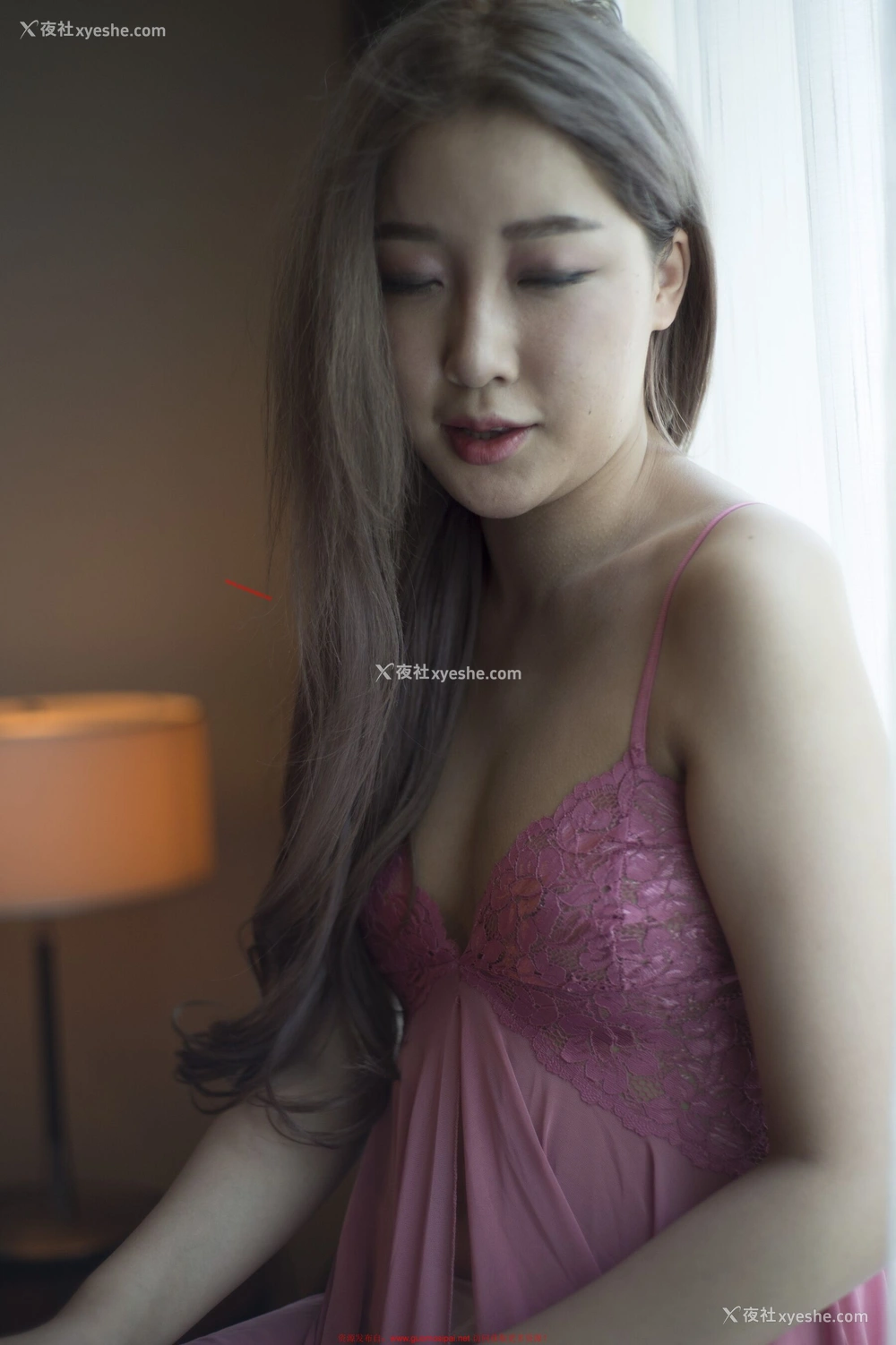 1P - 国模李粉姬人体私拍套图