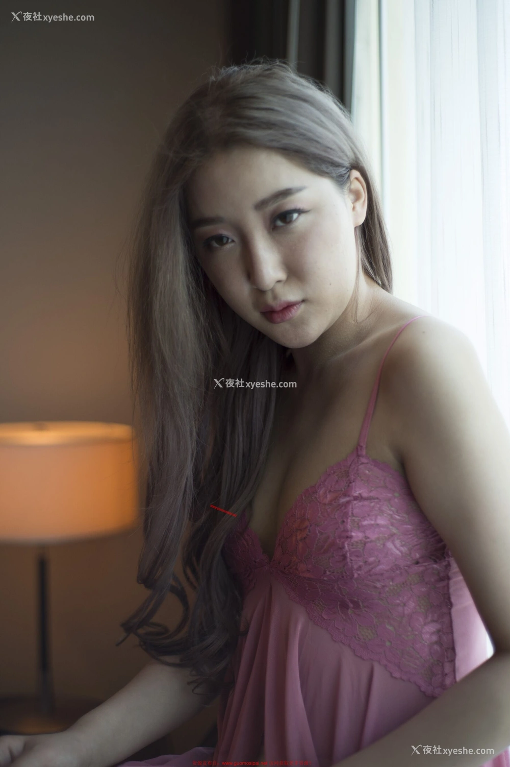 1P - 国模李粉姬人体私拍套图