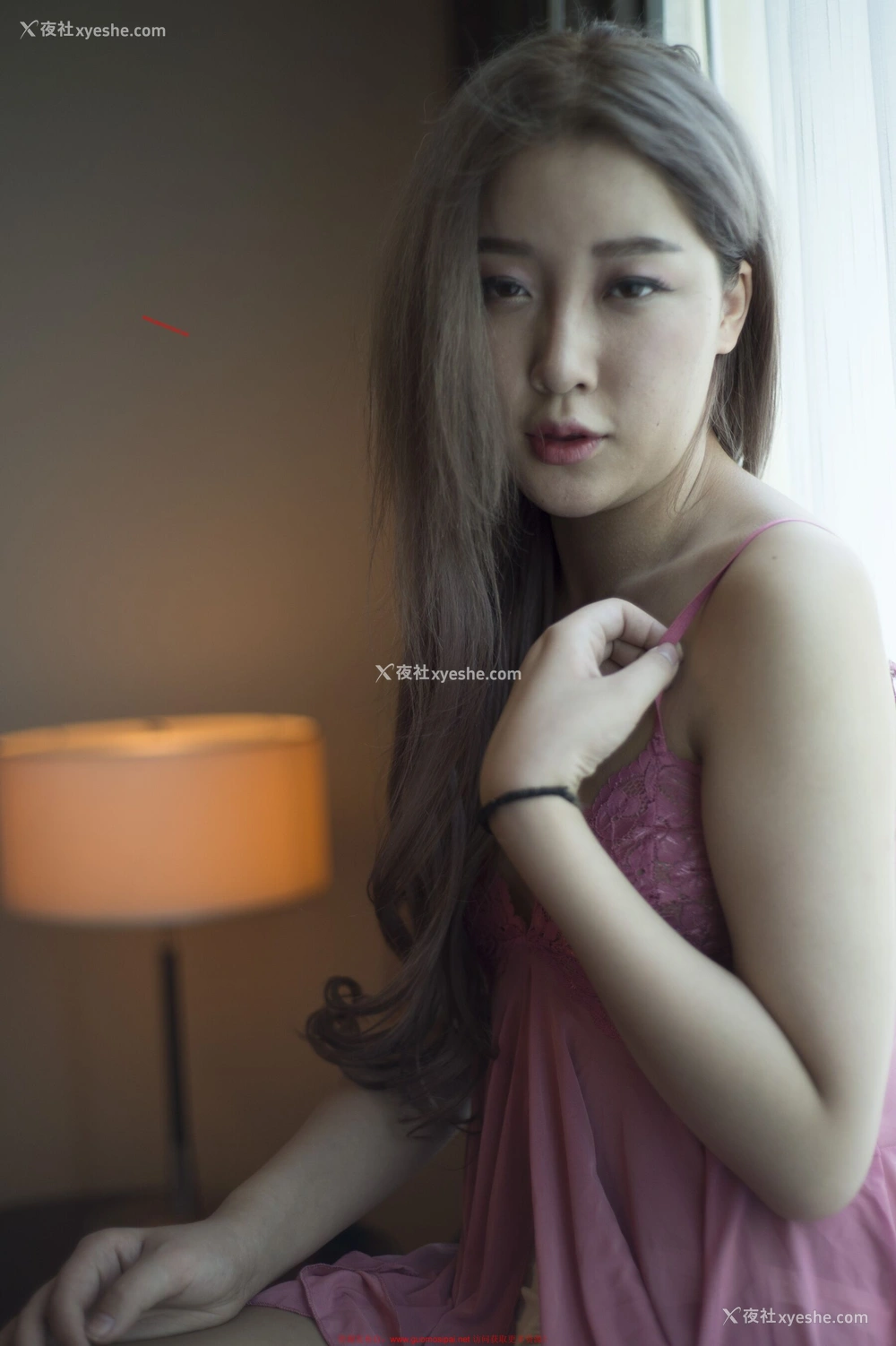 1P - 国模李粉姬人体私拍套图