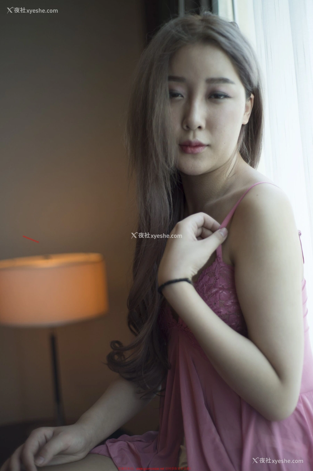 1P - 国模李粉姬人体私拍套图
