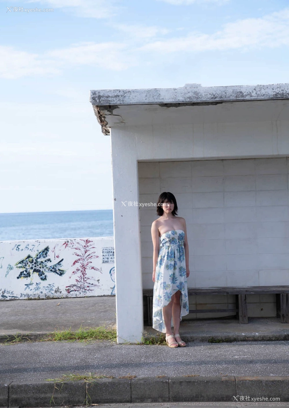 1P - 明日见未来《1st写真集 あすみみ図鉴》