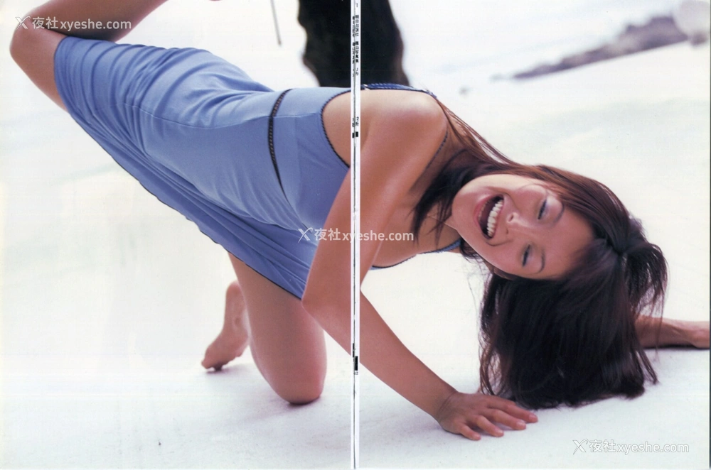 1P - 秋吉里香《Accidents TOKYO》