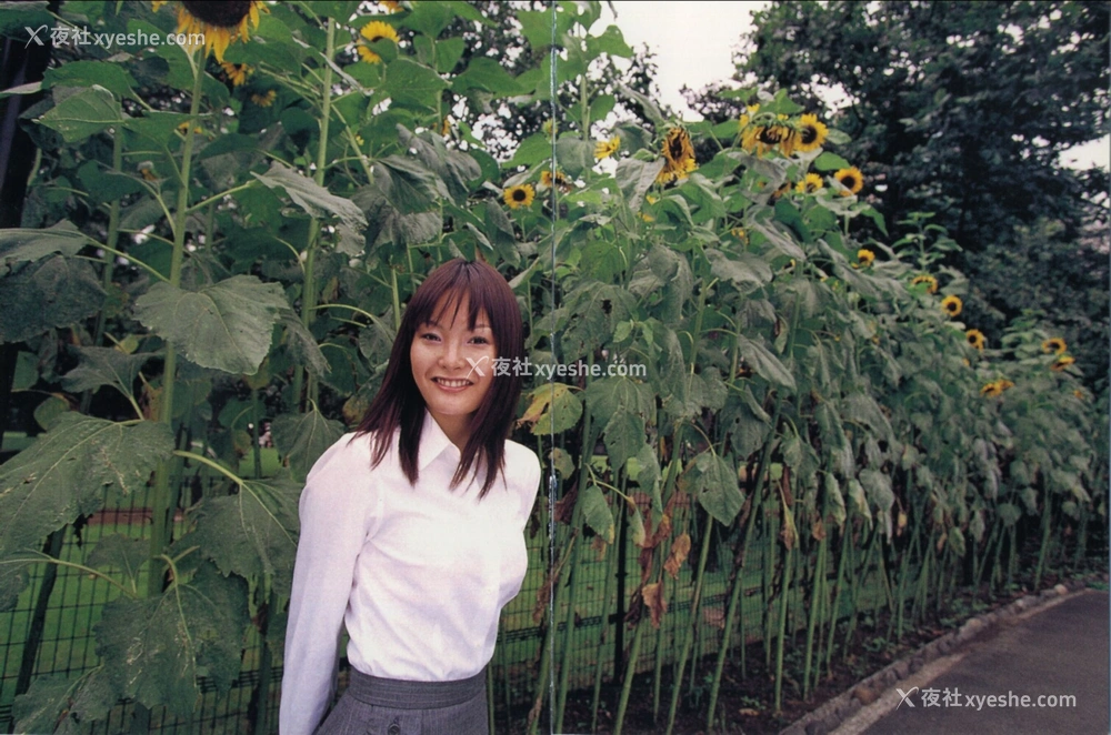 1P - 秋吉里香《Accidents TOKYO》