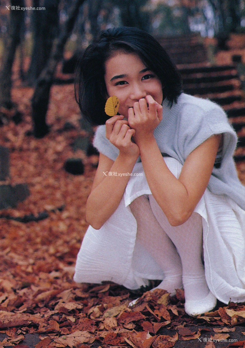 1P - 山本奈津子&鹫尾伊沙子《いさ子の夏 奈津子の冬》