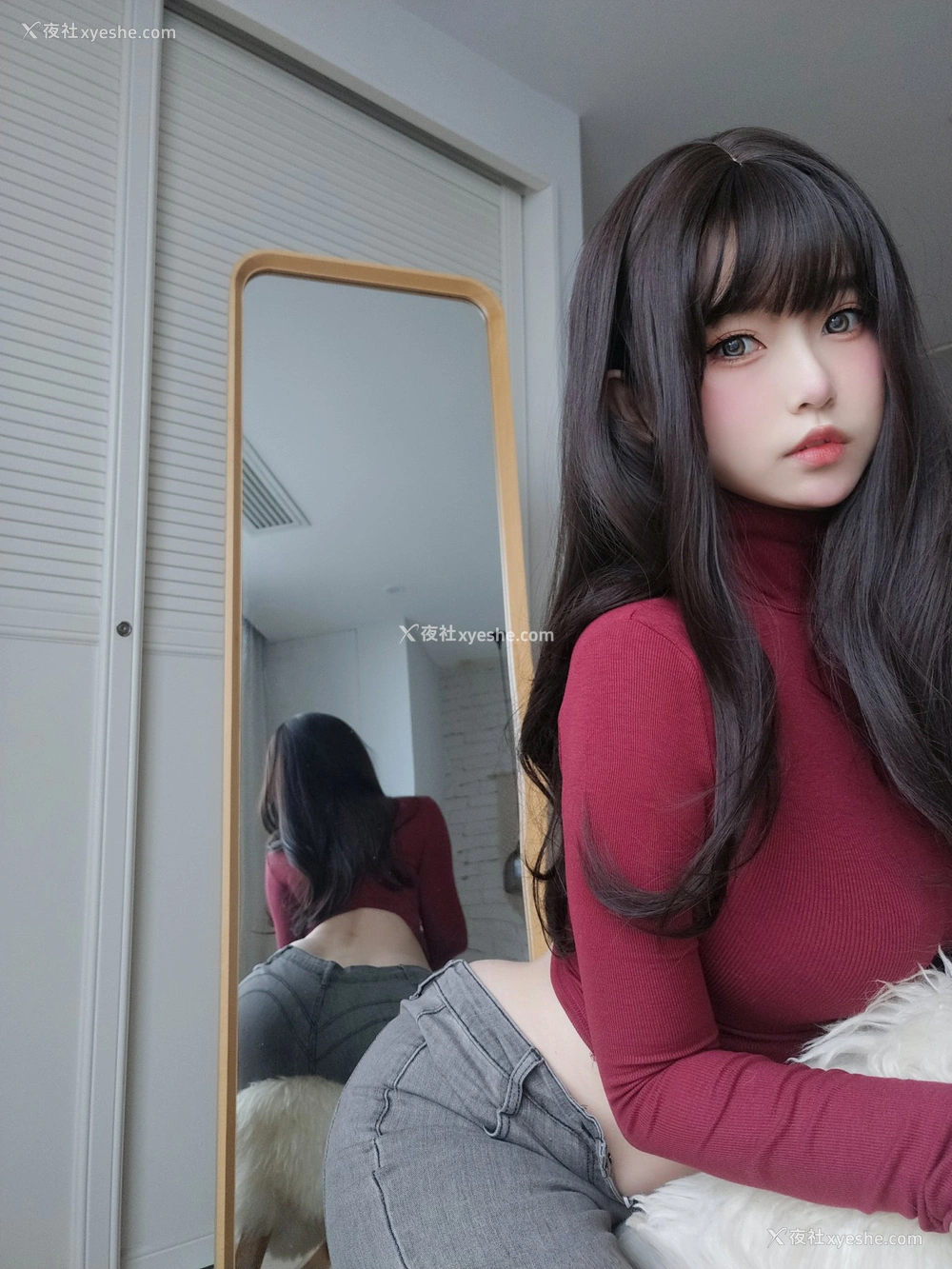 1P - 女主K – 红色毛衣的丰满妹妹