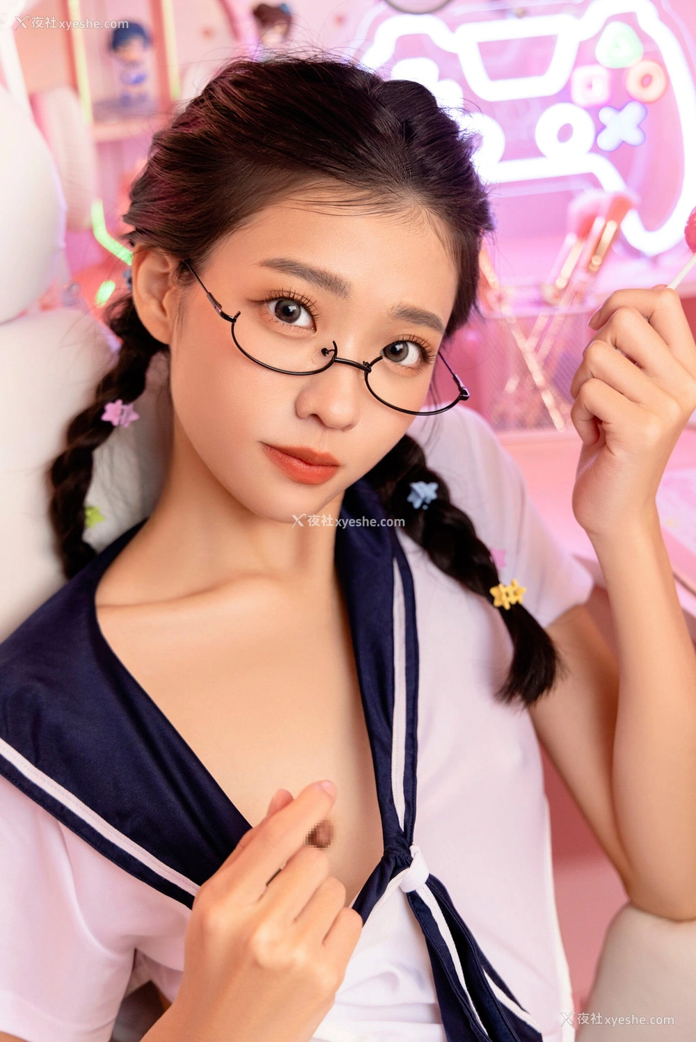 1P - 妍妍《电竞少女》