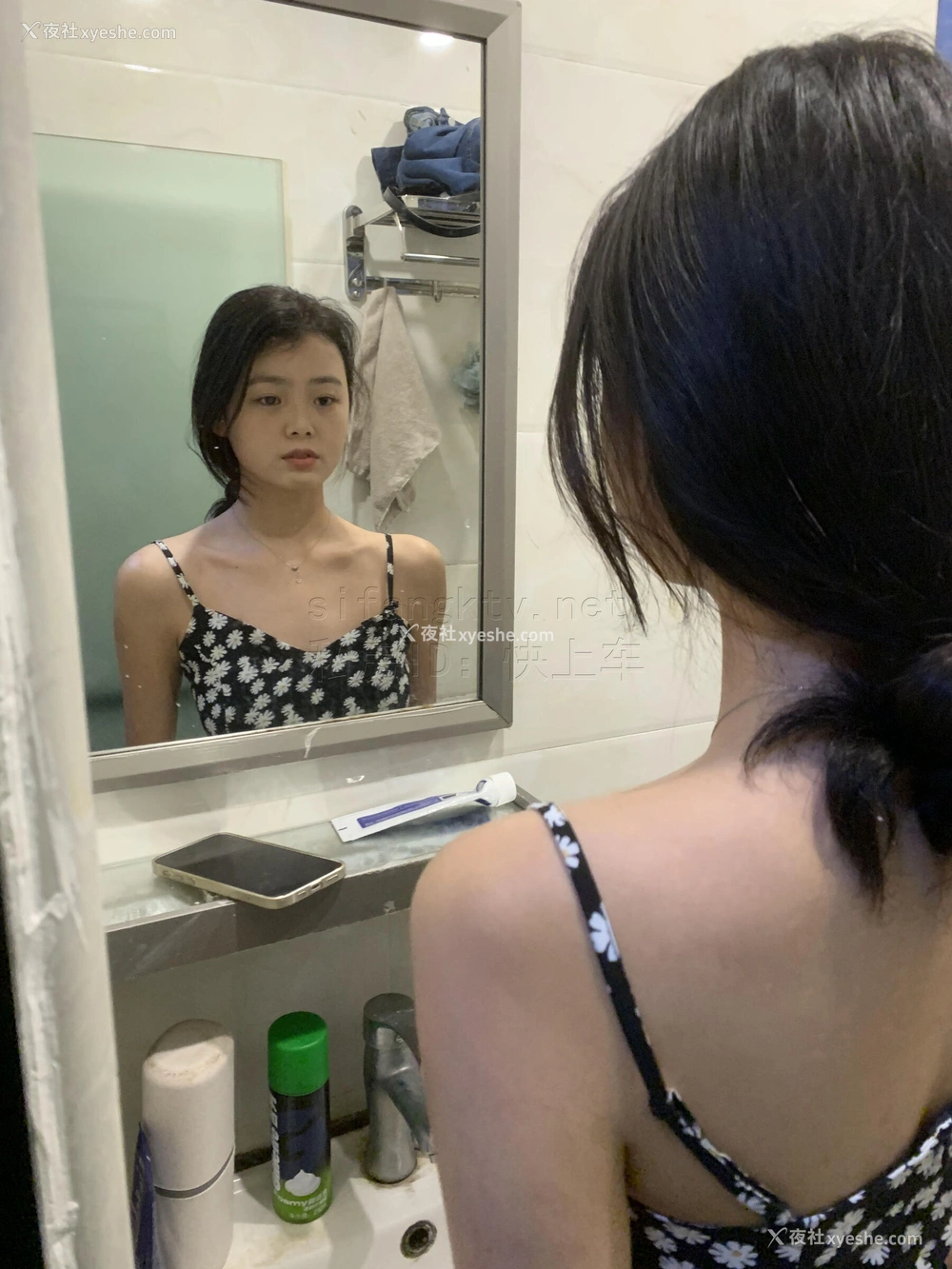 1P - 国模朵朵大尺度人体私拍套图