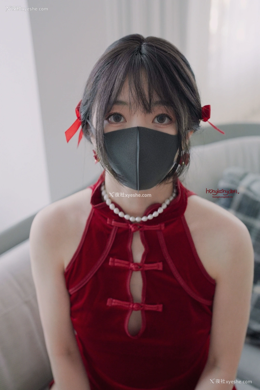 1P - 玩偶姐姐《龙年写真》