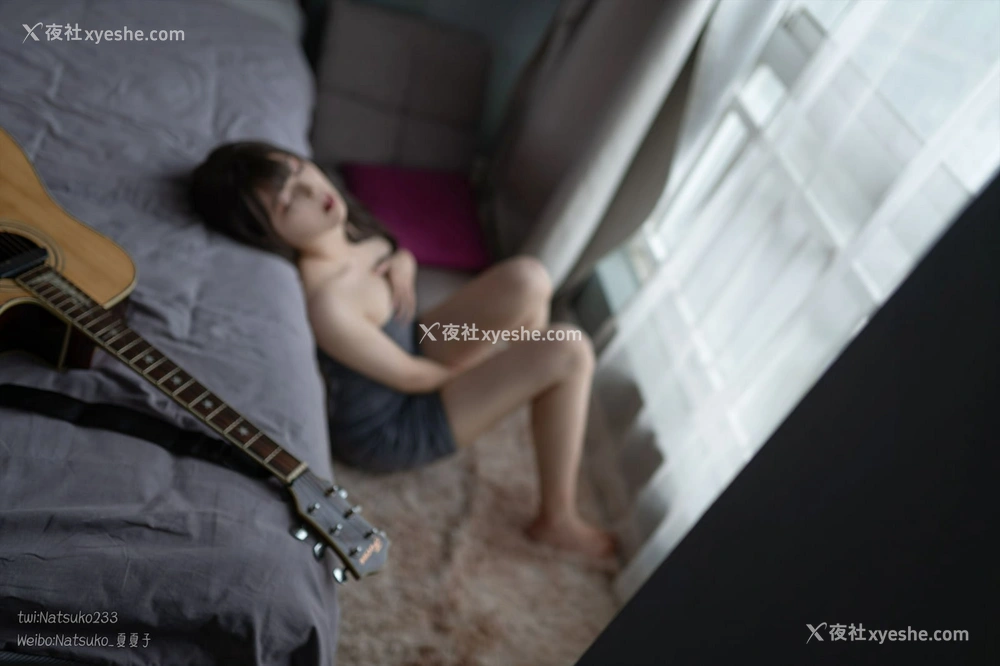 1P - Natsuko夏夏子 – 吉他妹妹